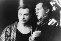 Театр им. М.Н. Ермоловой - ИЗМЕНА
Валетов - Владимир Зайцев
Рафаэлев - Владимир Павлов